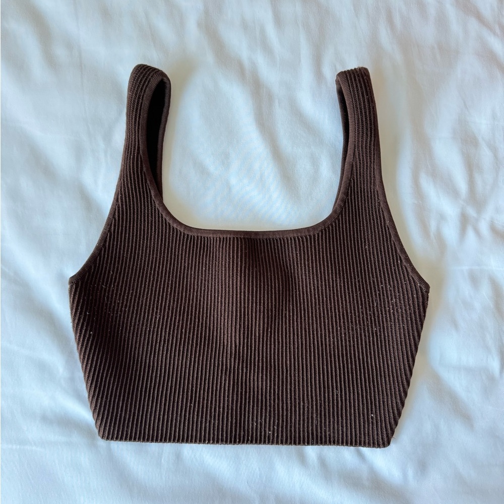 Aritzia Babaton Sculpt Knit Squareneck Cropped Tank Small